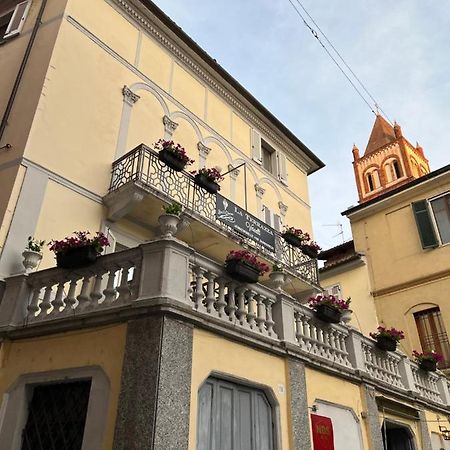 La Terrazza Vercelli Bed & Charme Exterior foto