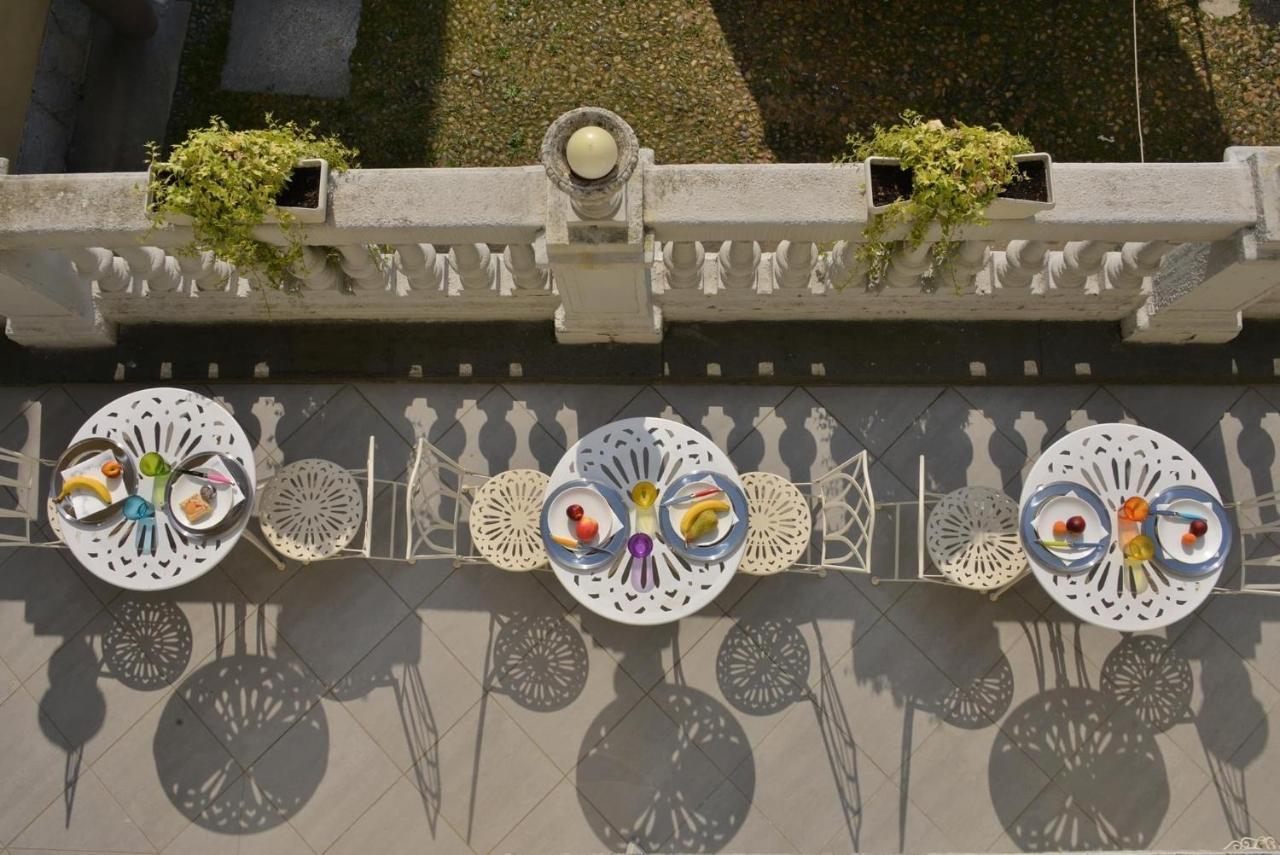 La Terrazza Vercelli Bed & Charme Exterior foto